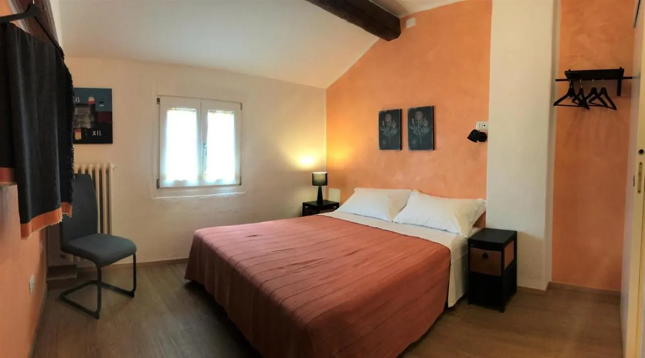 Guest house Corte Colori Cola
